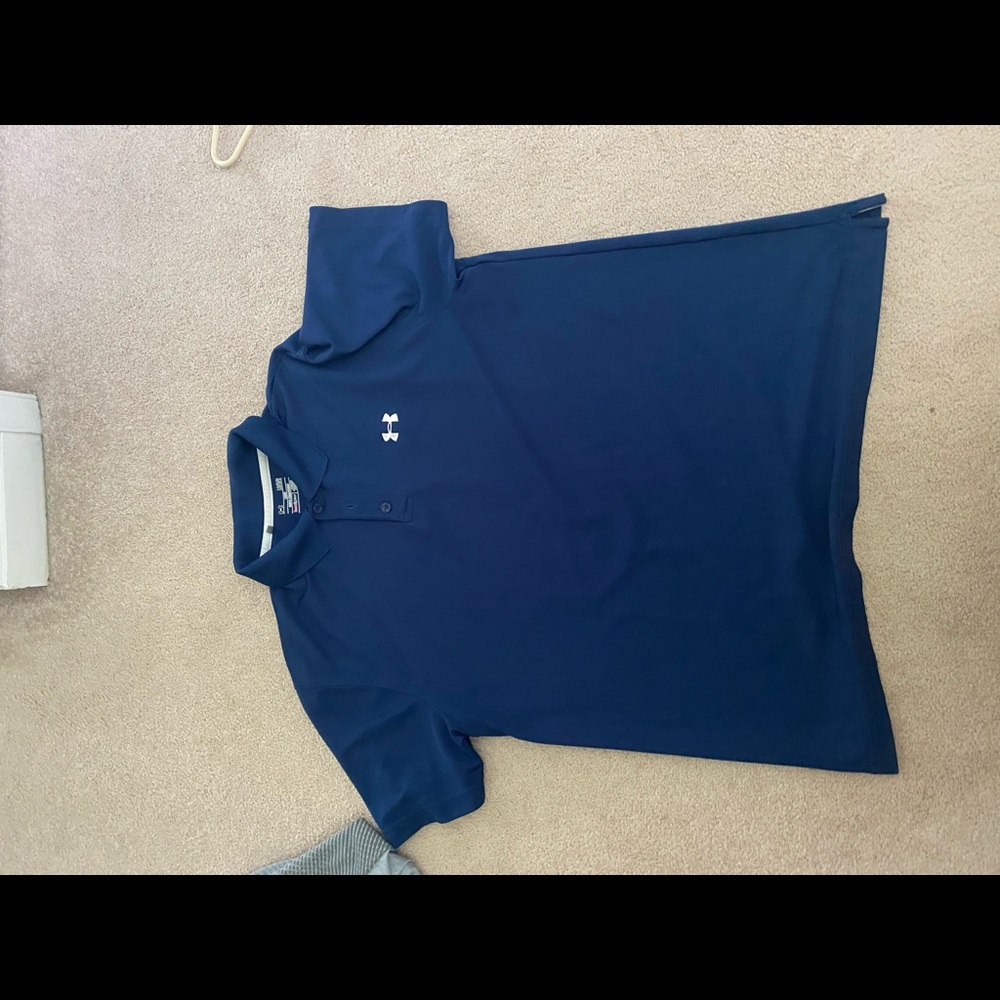 Men’s under armour navy blue polo L